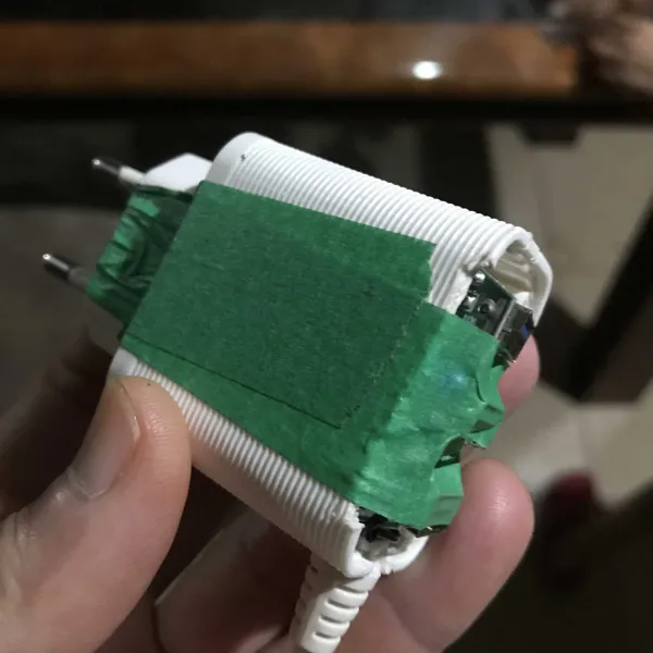 Carregador USB verde