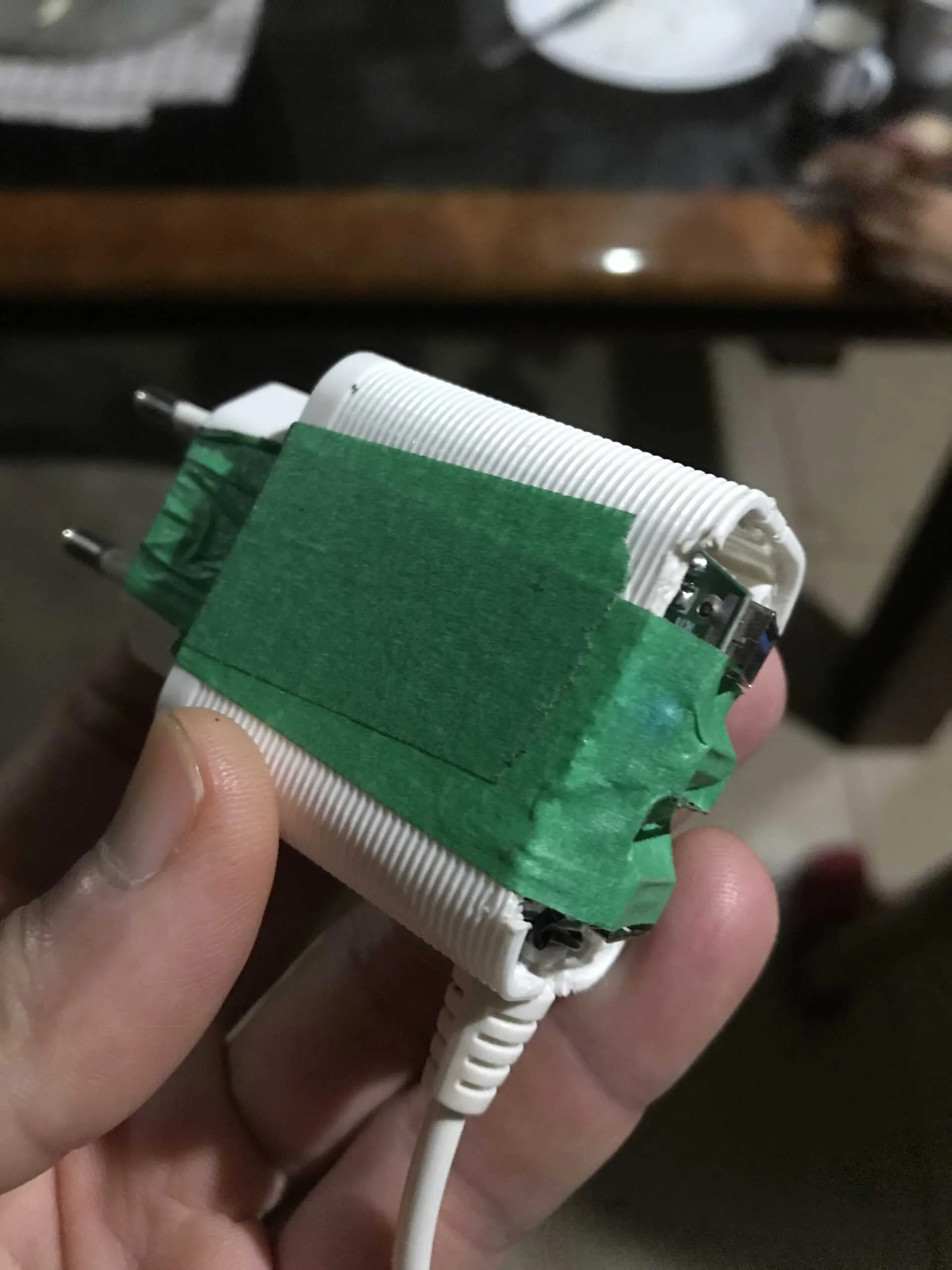 Carregador USB verde