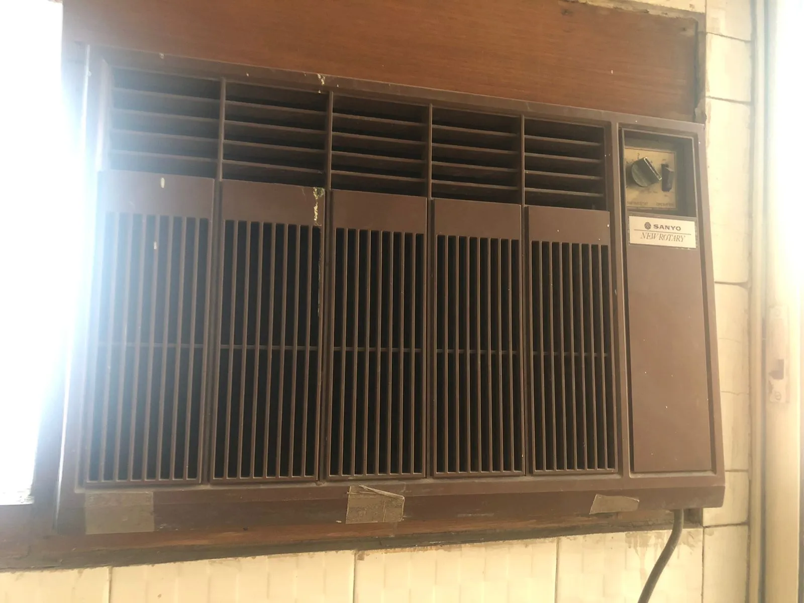 Air conditioner cover