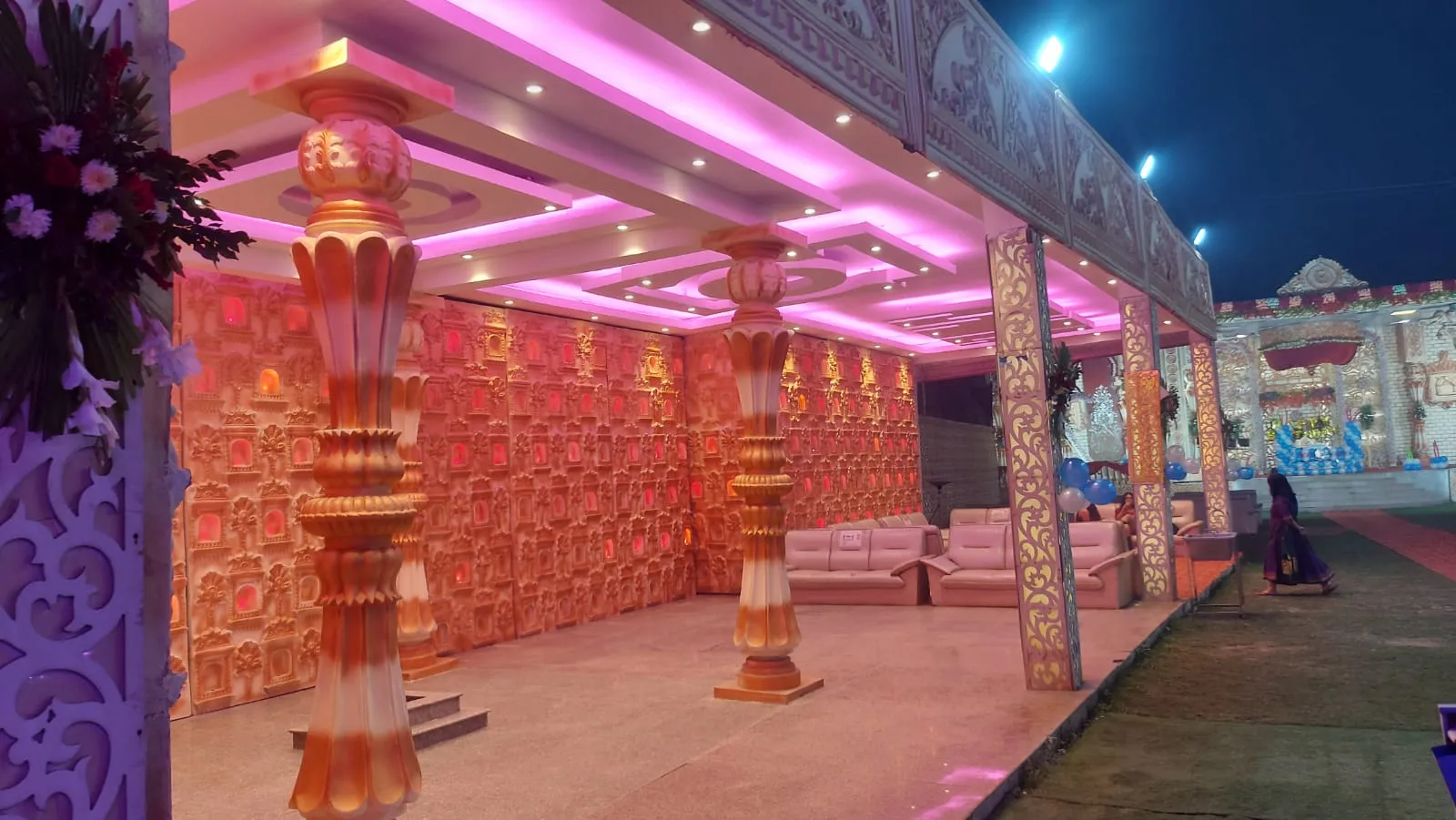 Banquet hall