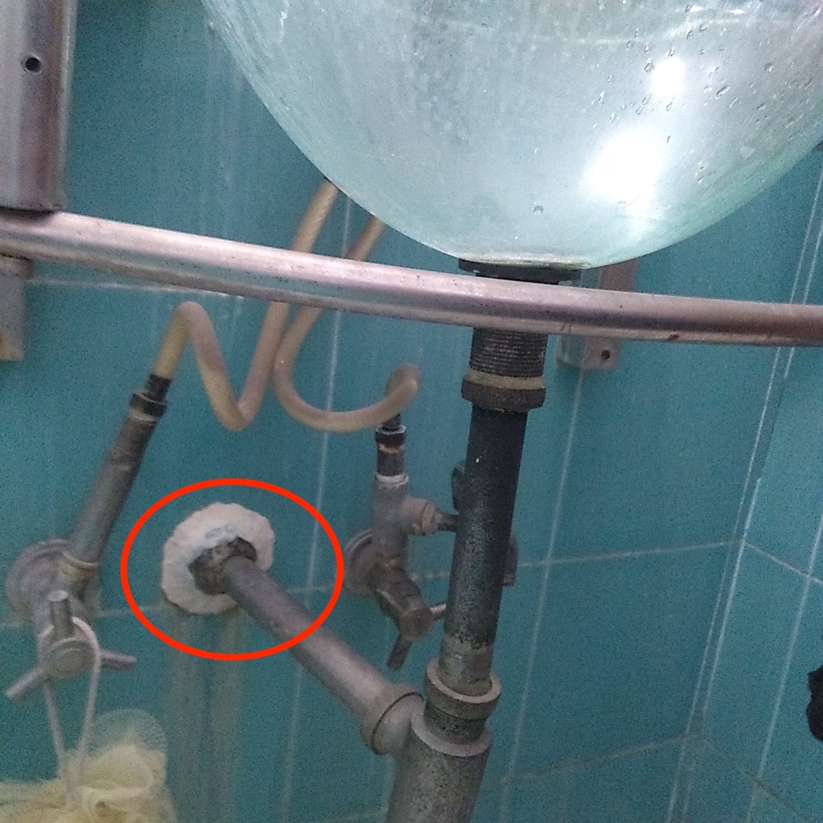 Bathroom Wash-basin