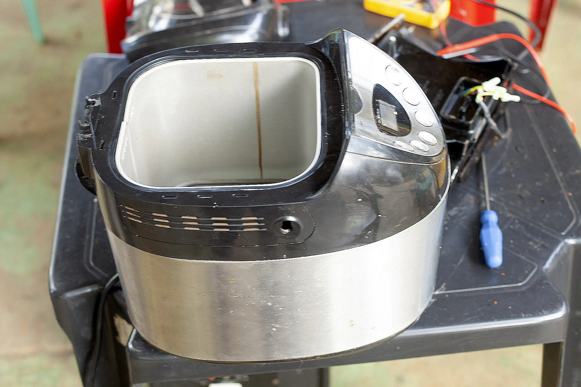 Bread machine's failed fix