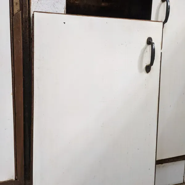 Cabinet door