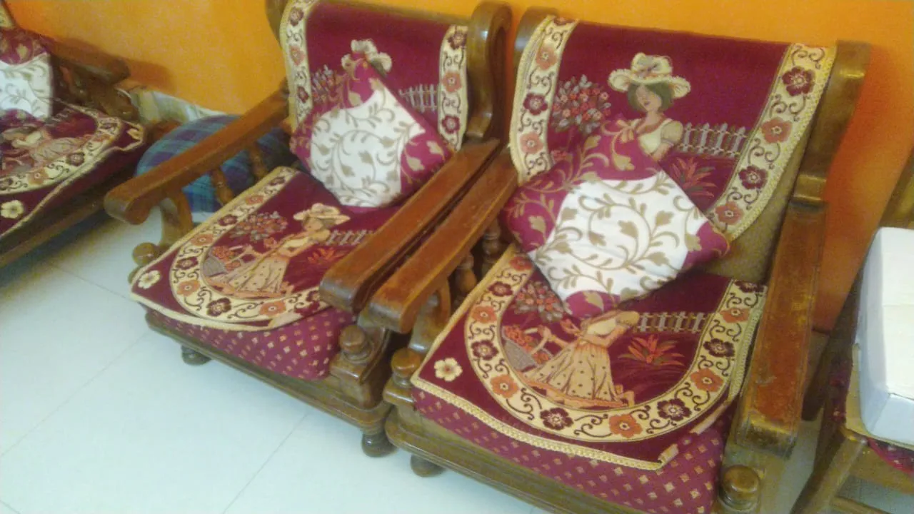 Chair -cover/cushion