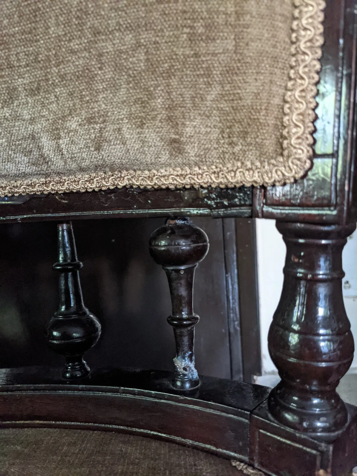 Chair decoration piece