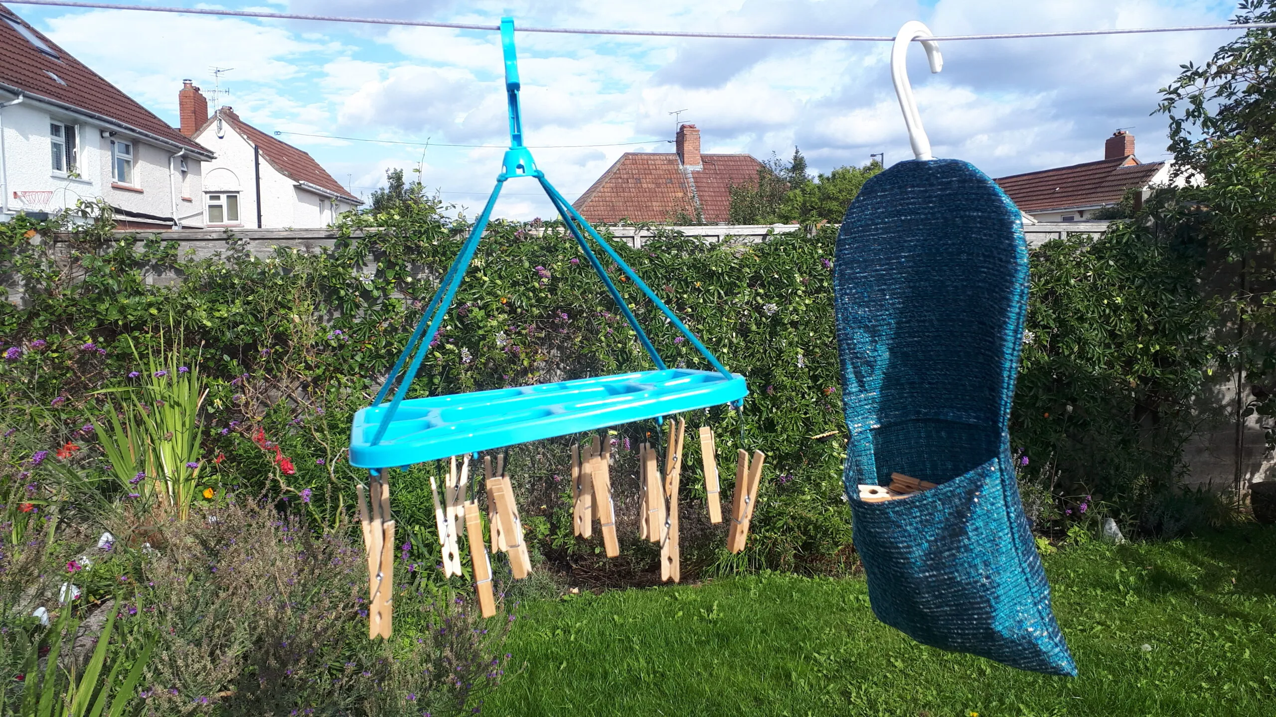 Clothes dryer peg bag