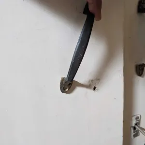 Cupboard handle