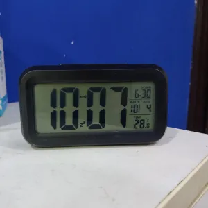 Digital clock
