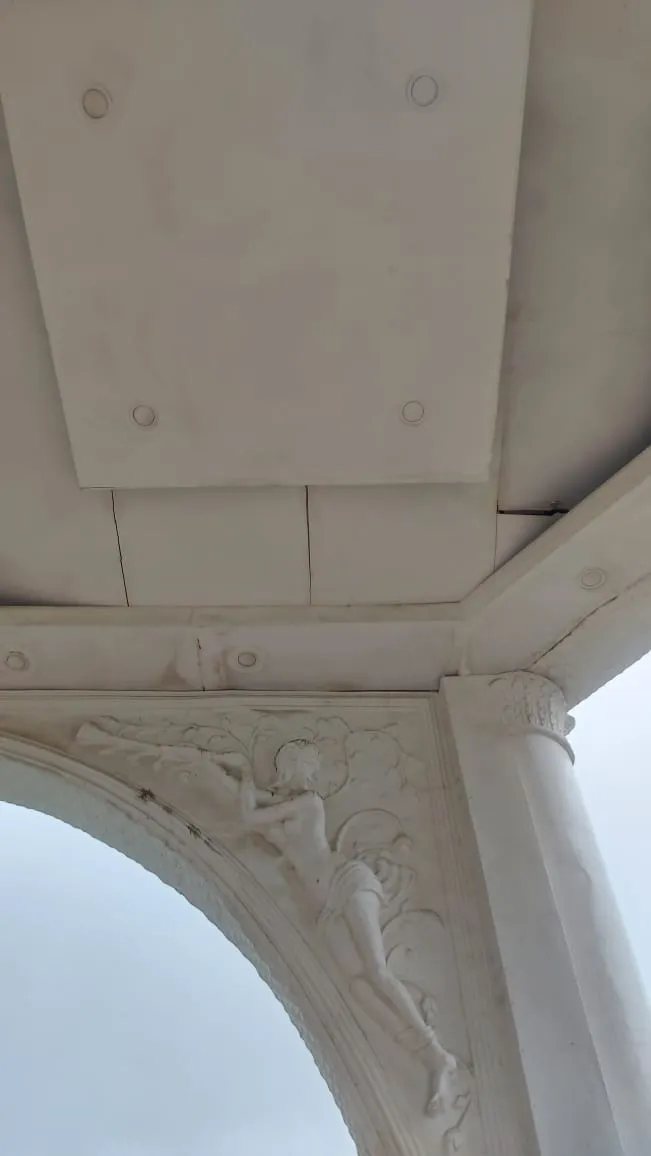 Farmhouse ceiling