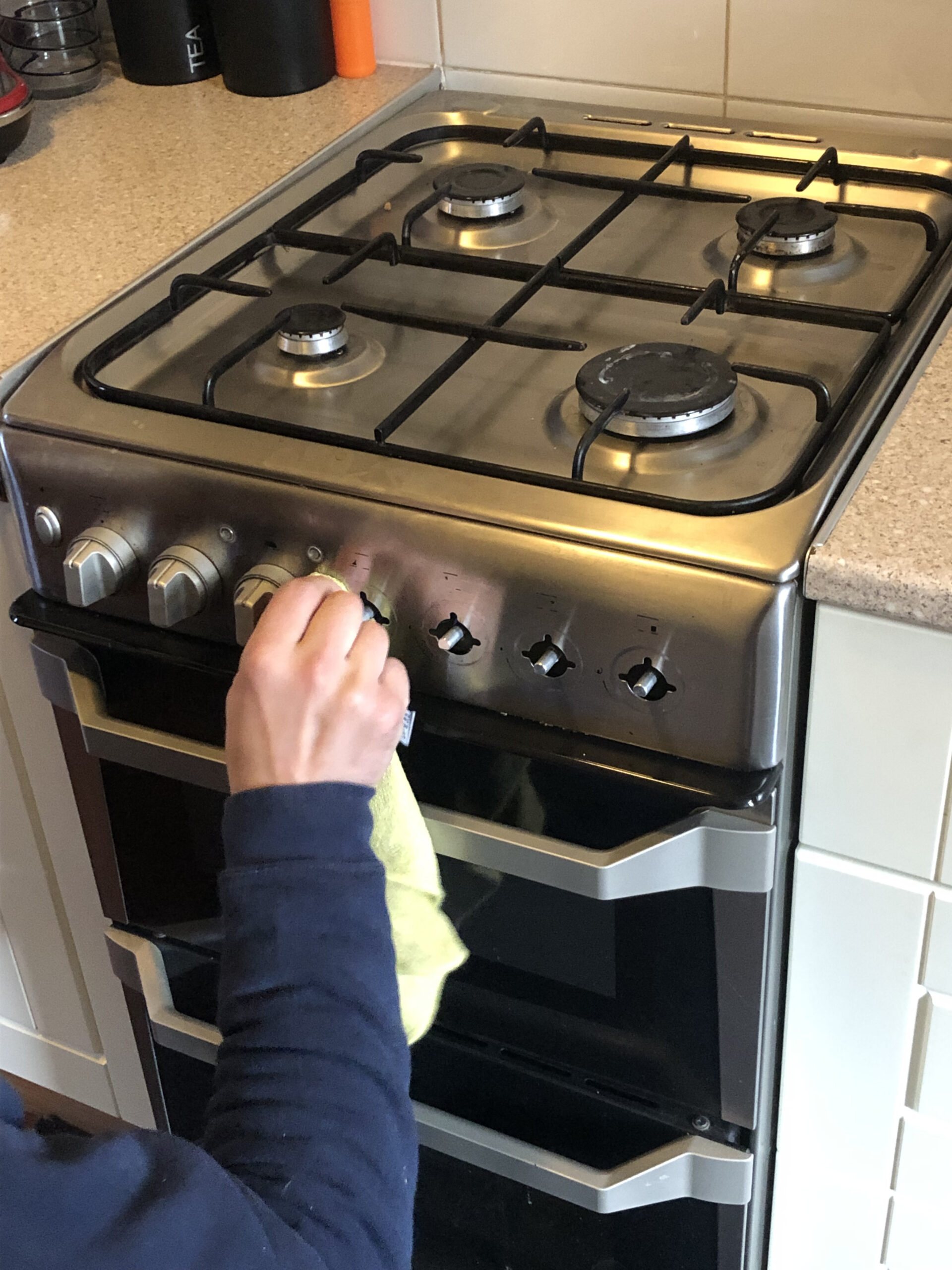 Faulty knobs