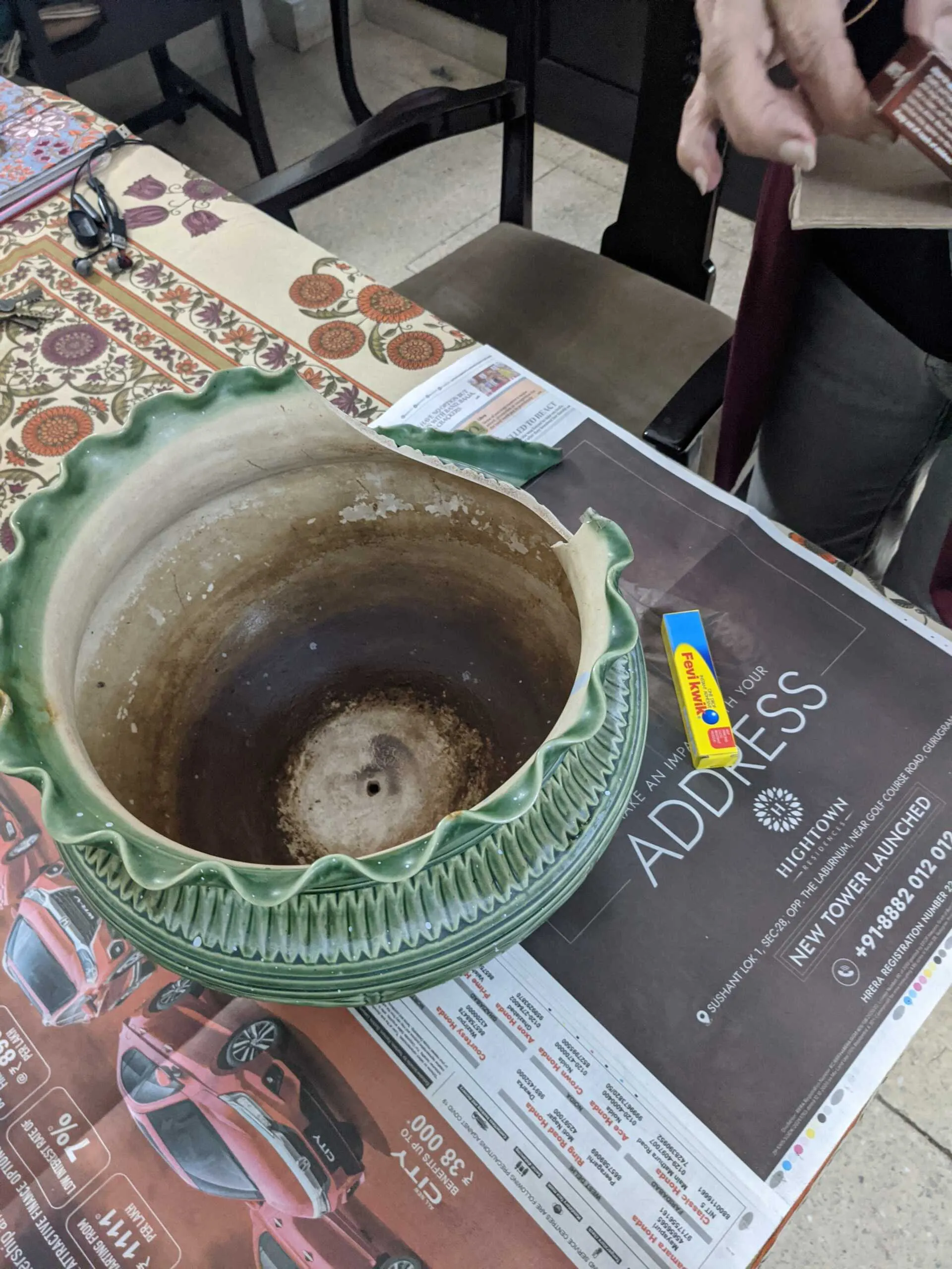 Flower pot
