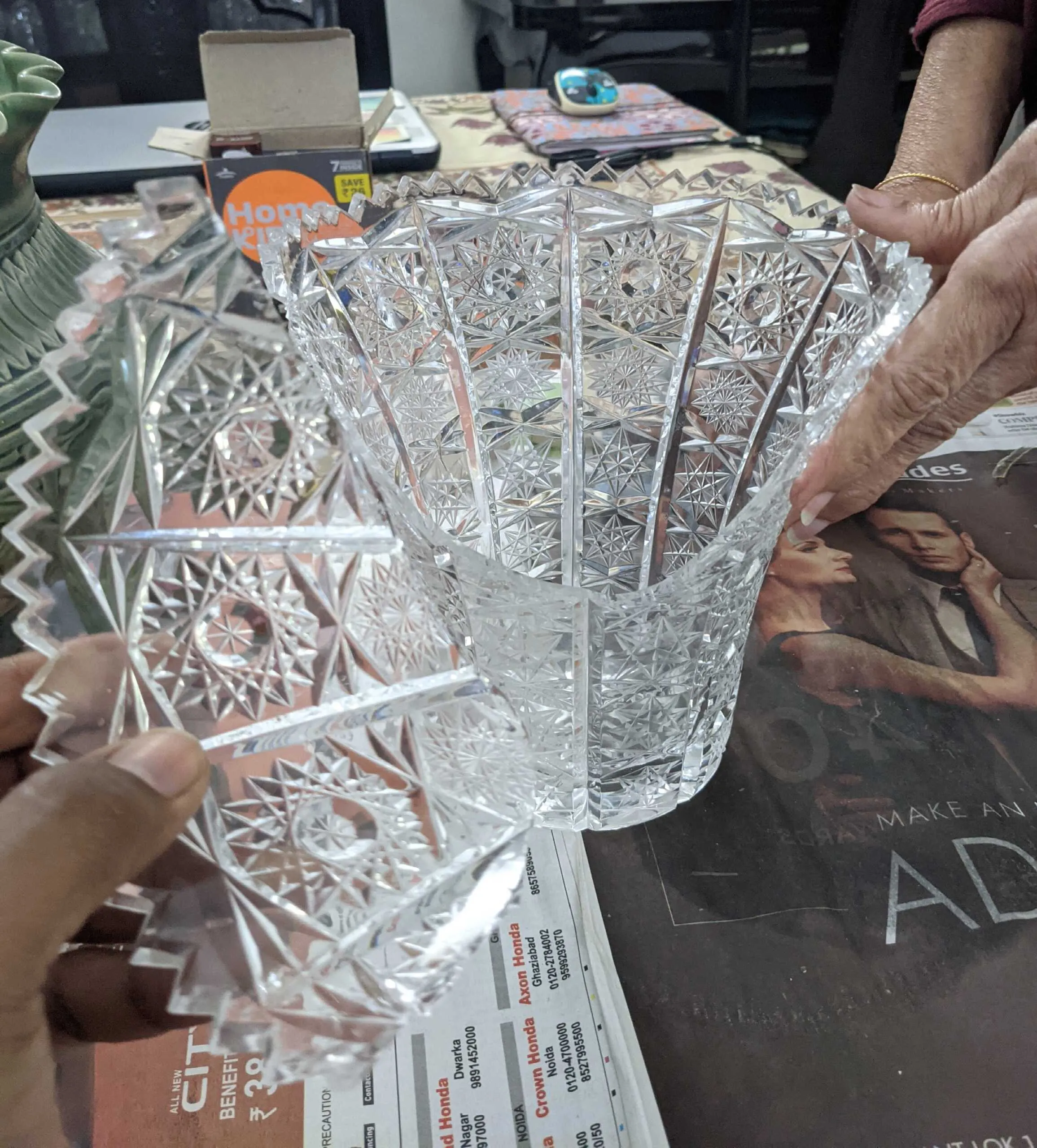 Glass vase