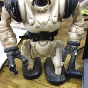 Happy meal toy