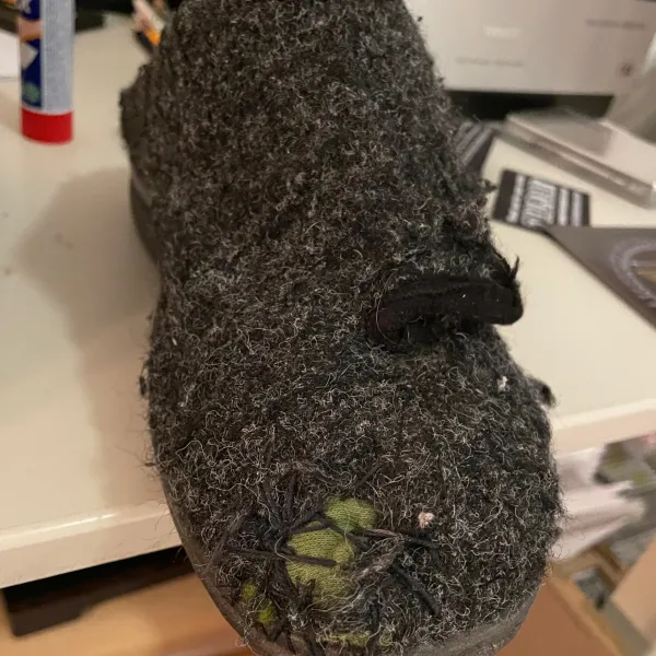 I fixed my carped slippers with a battery drill