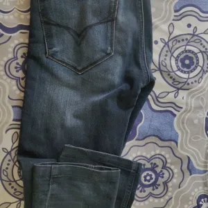 Jeans alteration