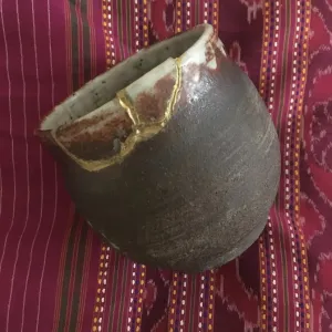 Kintsugi glass