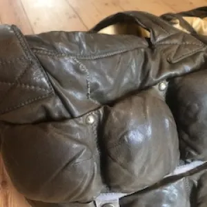 Leather bag