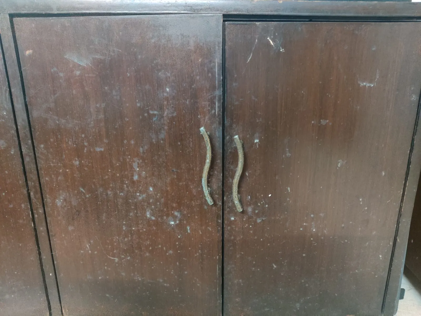 Shoe cupboard