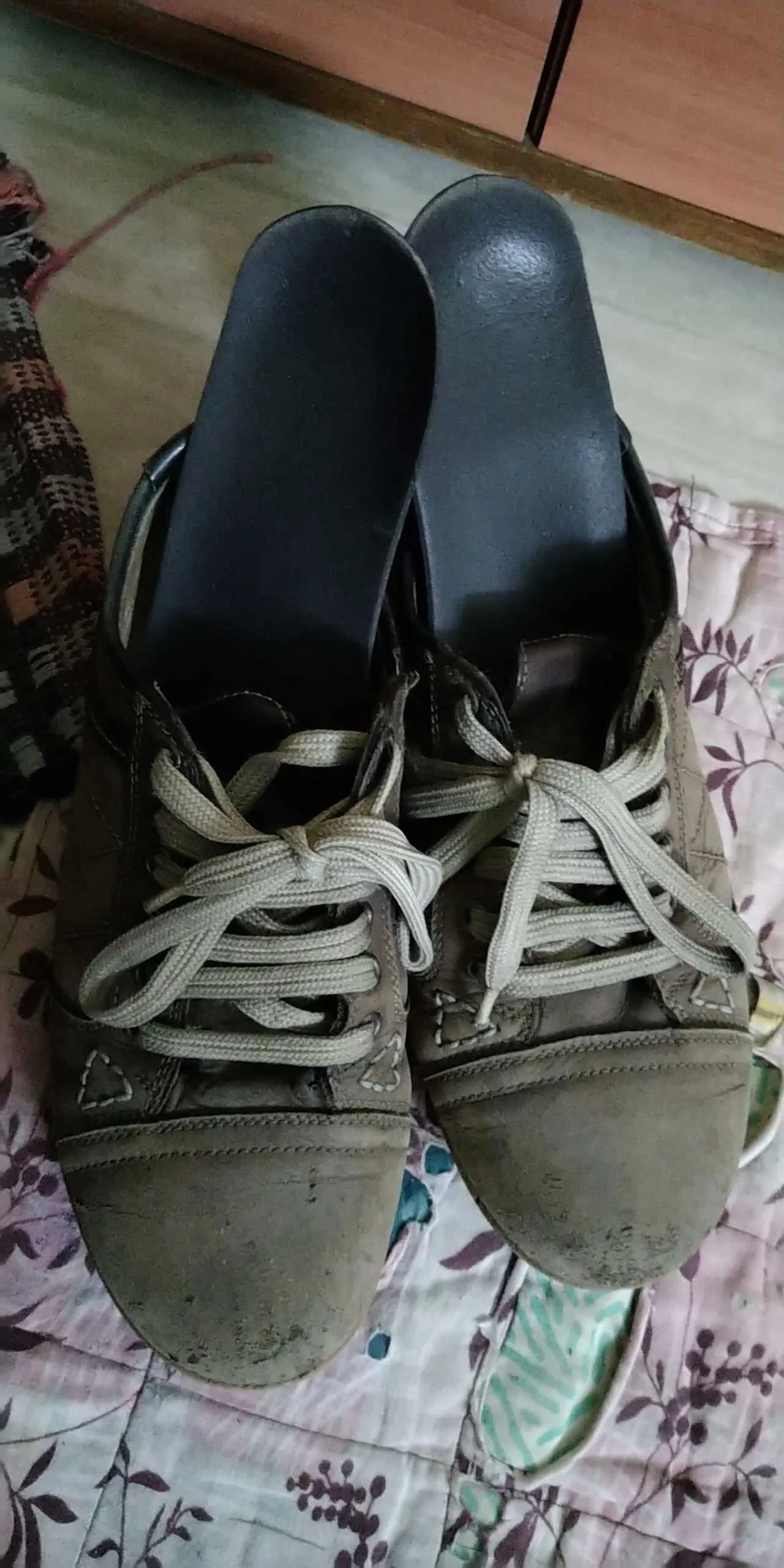 Shoe sole