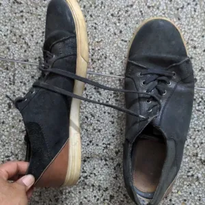Shoe sole