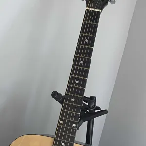 Snapped E String