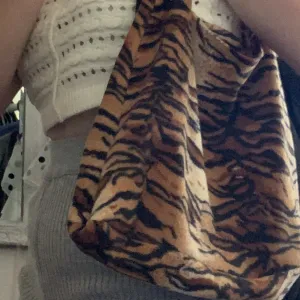 Taking Up Trousers