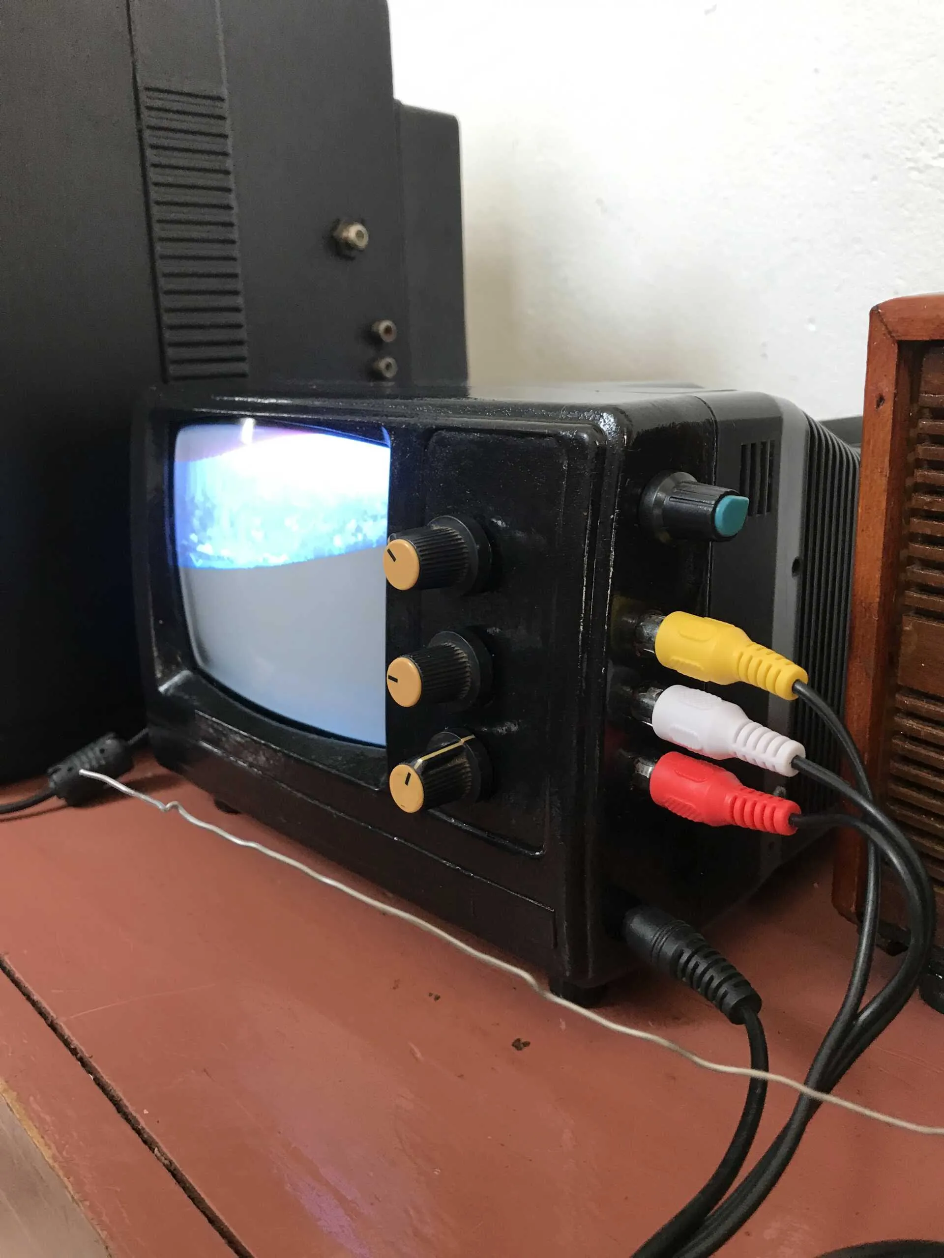TV portátil analógica E digital
