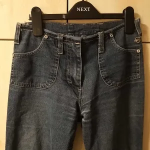 Waistband reconstruction