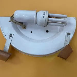 Wall lamp